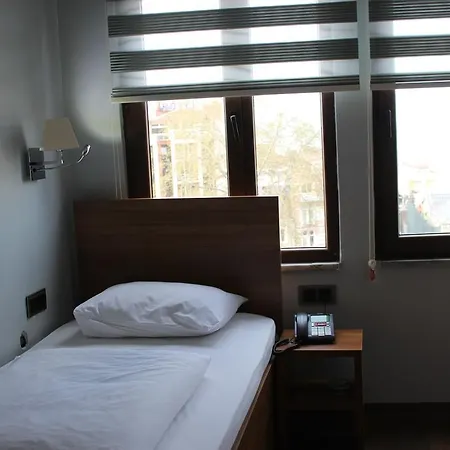 Bed & Breakfast Nur 2*